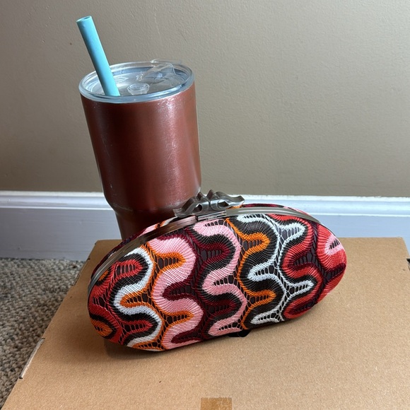 Abbacino clutch. ❤️🩷🤎🧡 - Picture 13 of 13